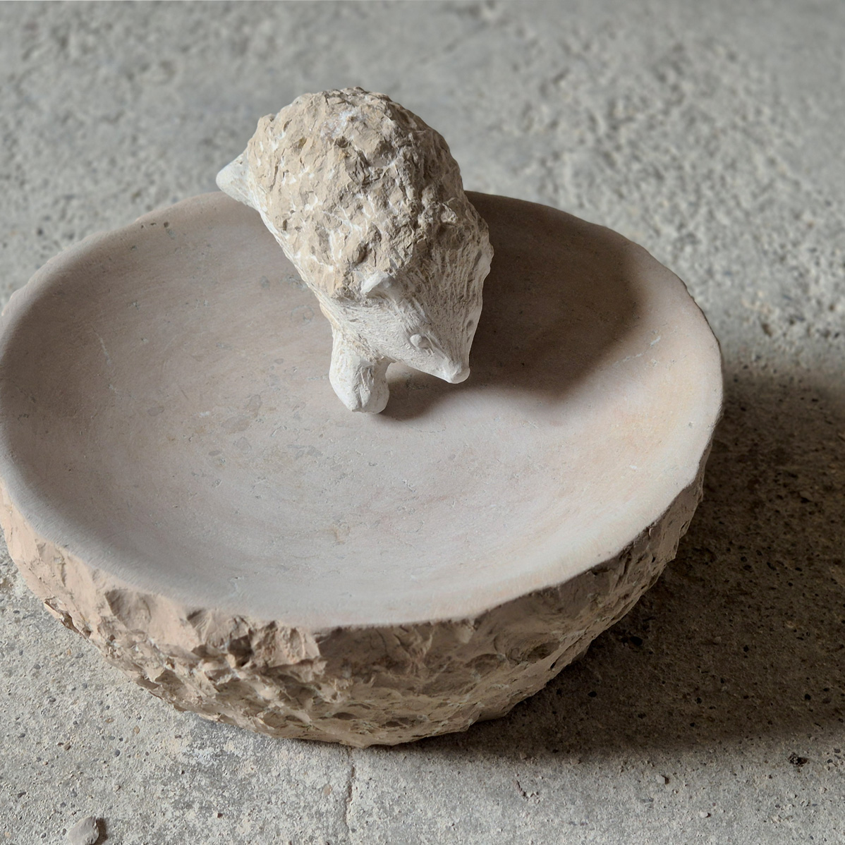 images/arbeiten/vogelbaeder/Igel%20Naturschutzverein.jpg#joomlaImage://local-images/arbeiten/vogelbaeder/Igel Naturschutzverein.jpg?width=1198&height=1198